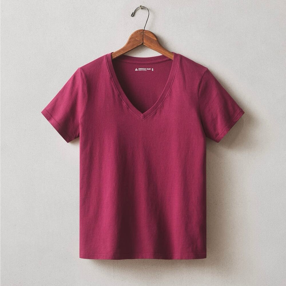 NWOT American Giant Women's Classic 100% Cotton V-Neck Tee Beet Red Size XS